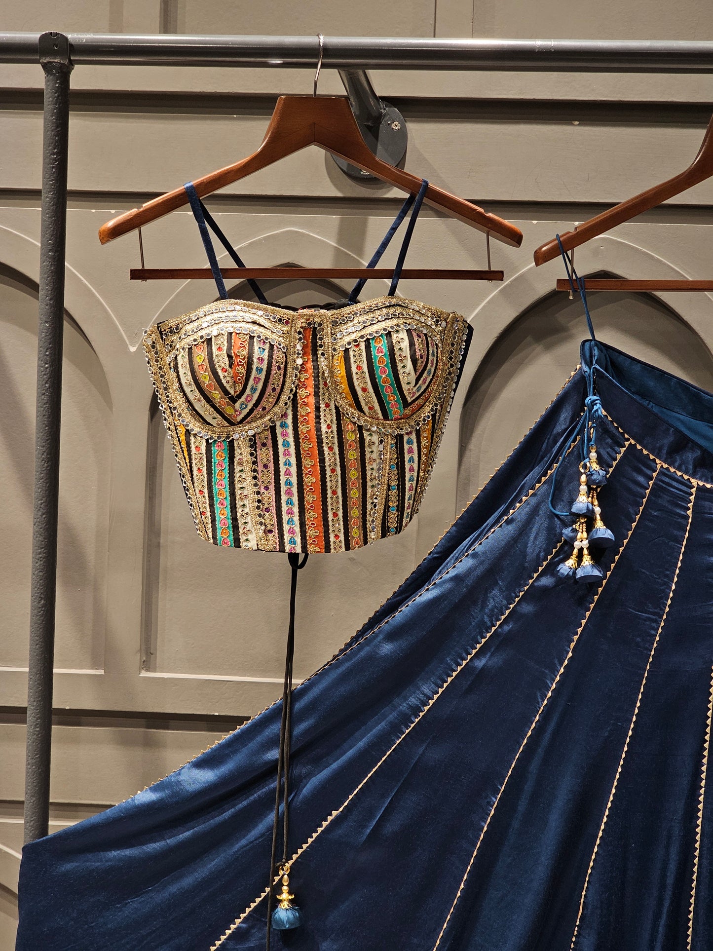 Dandiya Weave