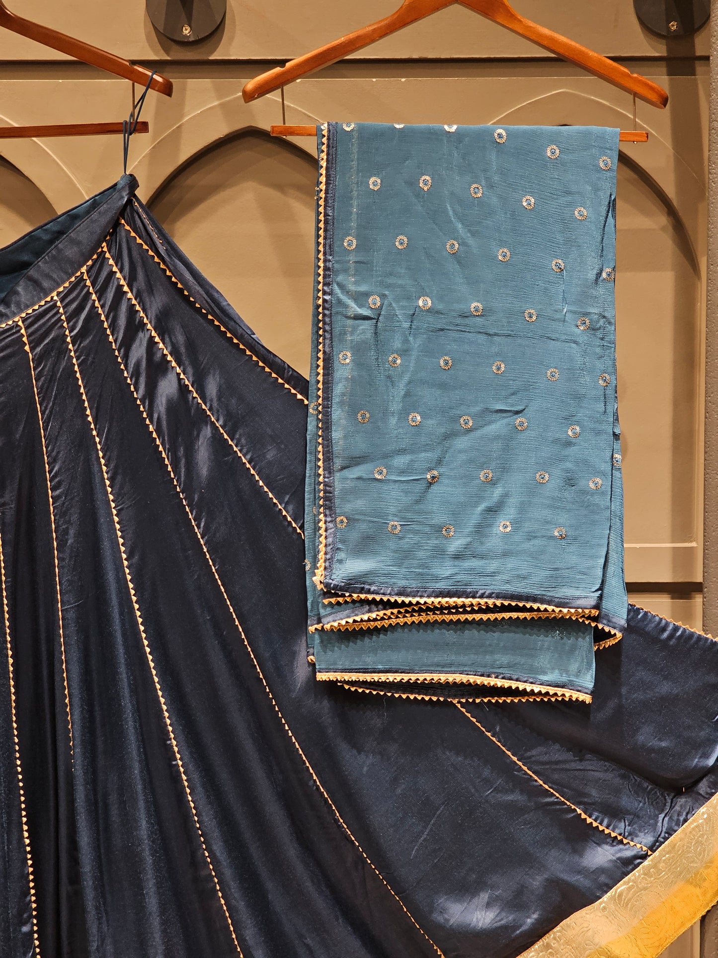 Dandiya Weave