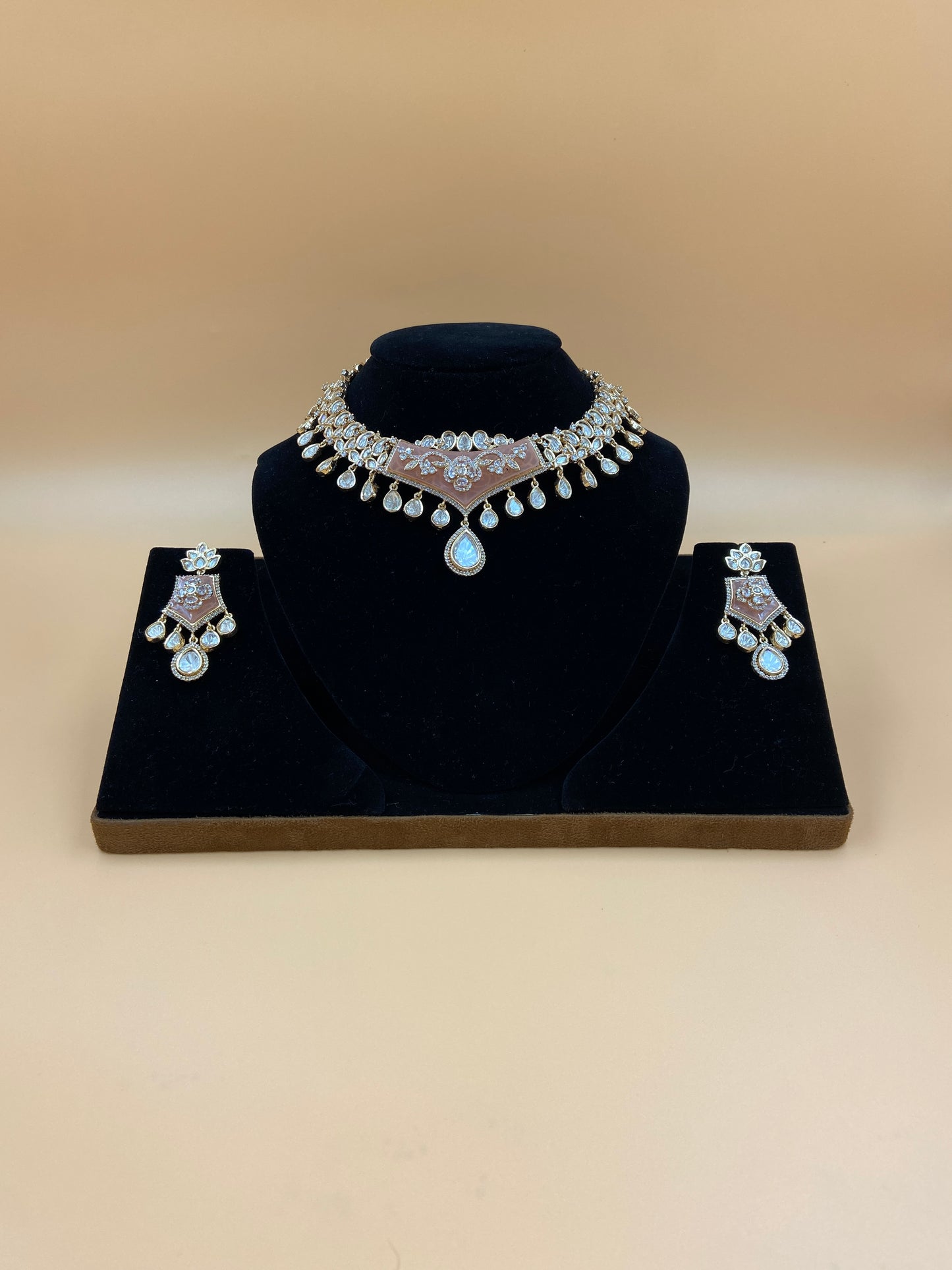 Diamond and Pearl Necklace Set