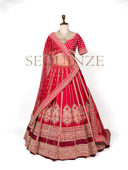 Crimson Grandeur: Exquisite Wedding Lehengas