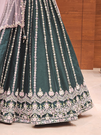 Emerald Green Lehenga Set with Exquisite Embroidery