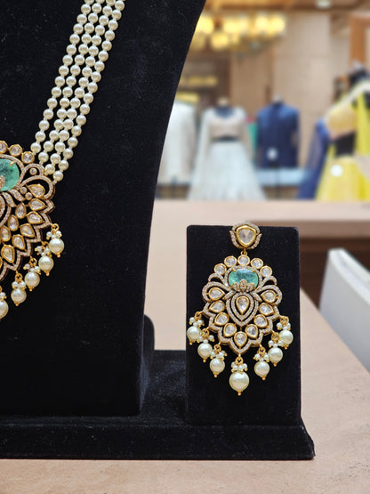 The Kundan Pearl