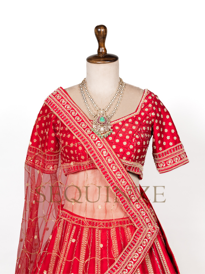 Crimson Grandeur: Exquisite Wedding Lehengas