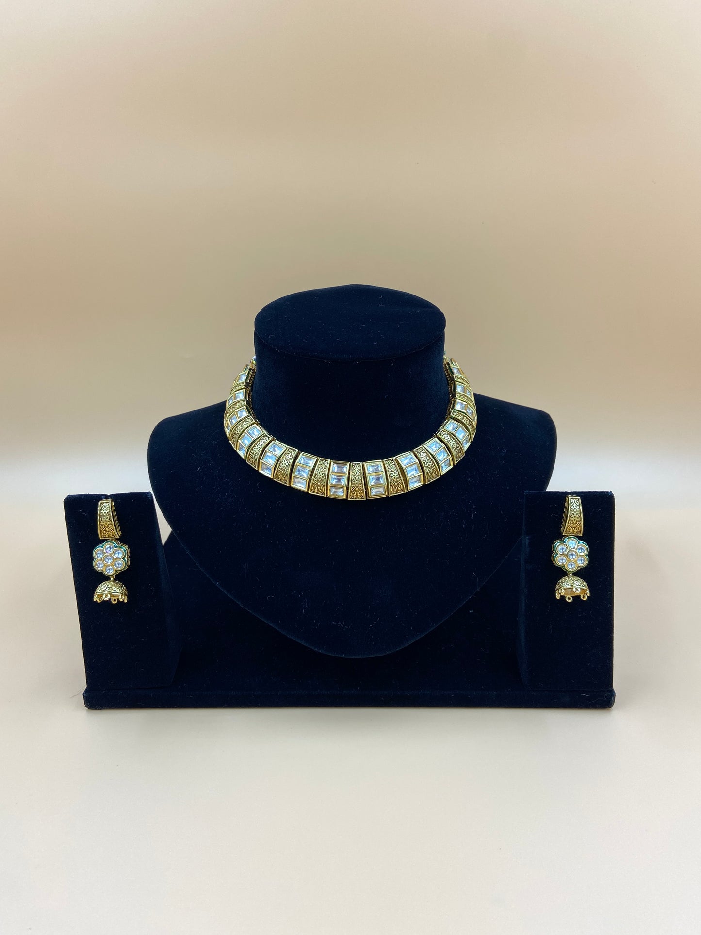 Diamond and Pearl Choker Set