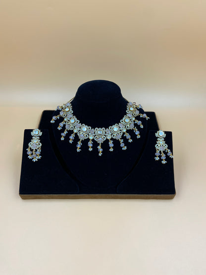 Lavender and White Kundan Necklace Set