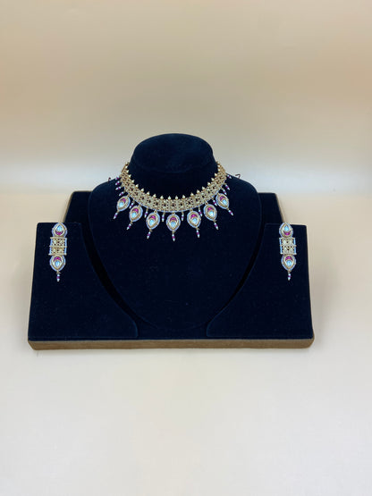 Peacock-Inspired Pearl Necklace Set