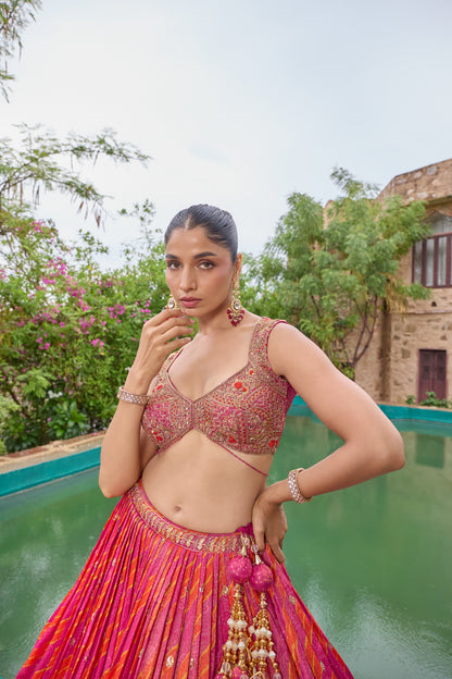 Mahalaxmi leheriya lehenga, embroidered blouse detail