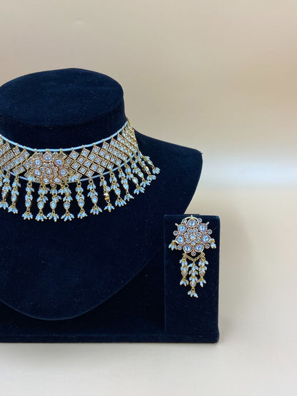 Kundan Choker Set with Pearls